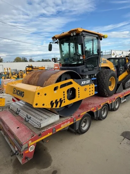 valjak xcmg 12.000 kg - demo model u zagrebu !!! - slika 7