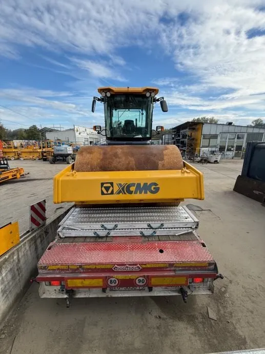valjak xcmg 12.000 kg - demo model u zagrebu !!! - slika 9