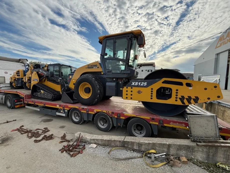 valjak xcmg 12.000 kg - demo model u zagrebu !!! - slika 3