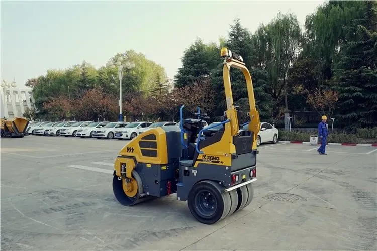 valjak xcmg 2.500 kg - slika 4