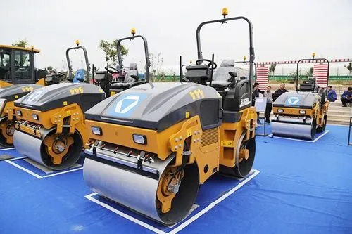 valjak xcmg 4.000 kg - slika 2