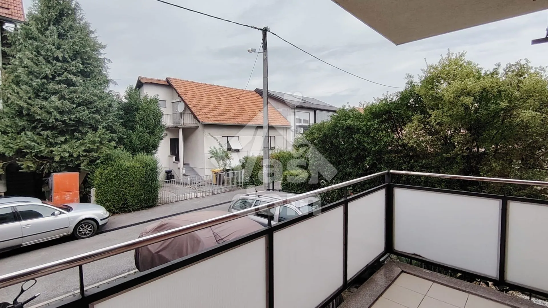 zagreb, vrapče, stan 49,5 m2 + ostava 24 m2 - slika 8