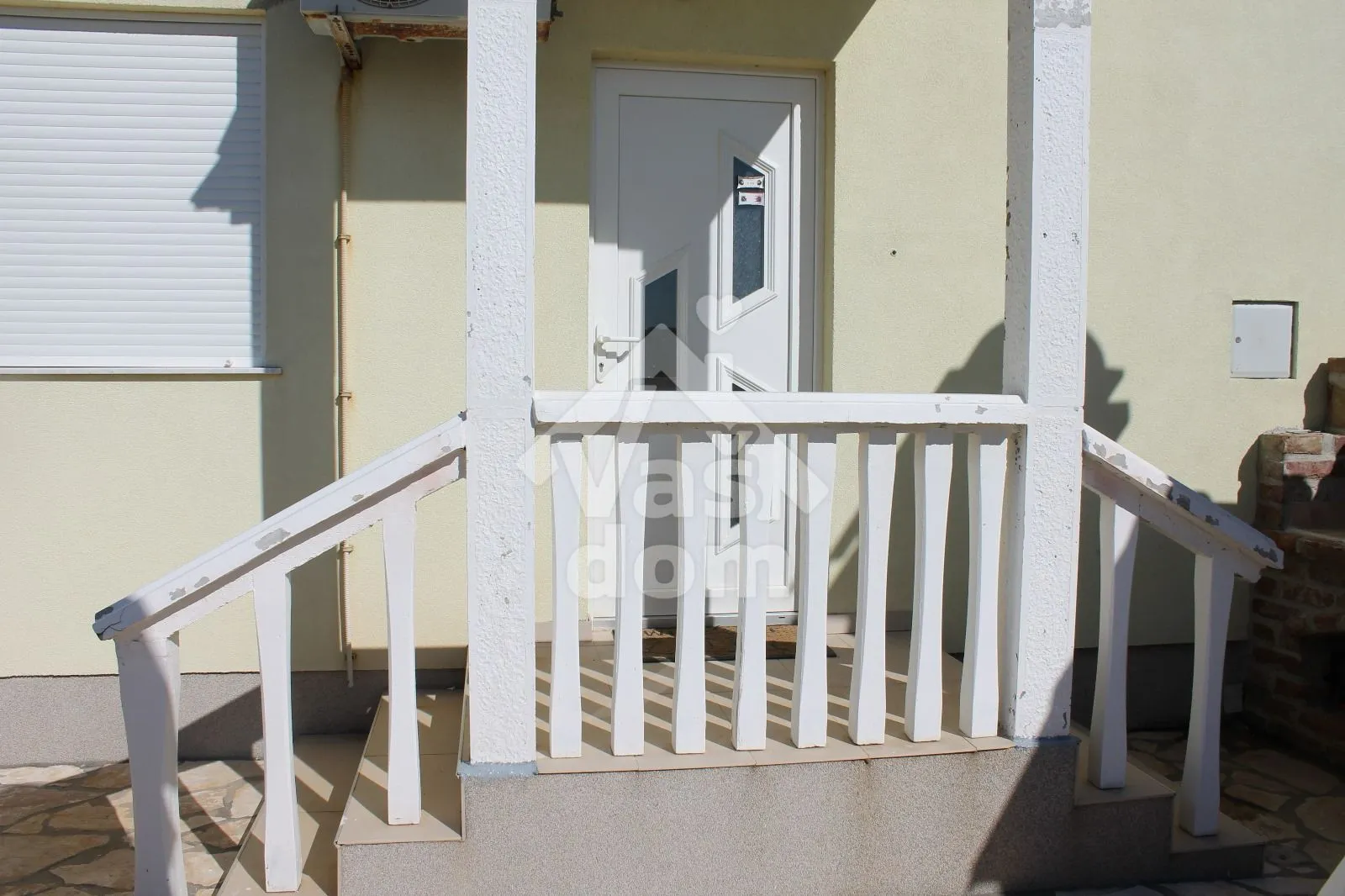 pag, stan 99,86 m2 +zemljište 300 m2 i kamene kućice 20 m2 - slika 17