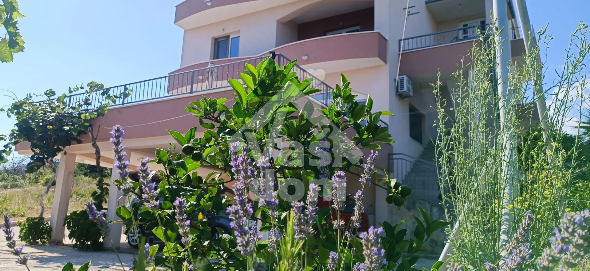 trogir, okrug gornji, kuća 450 m2 ,na osamljenoj lokaciji-investicija - slika 14