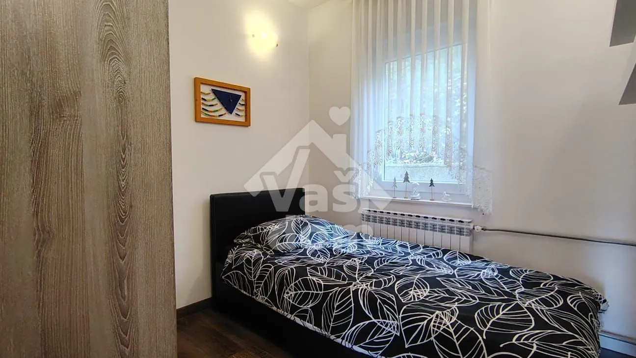 sveta nedelja, kuća s dva stana 200 m2 odlična lokacija - slika 9
