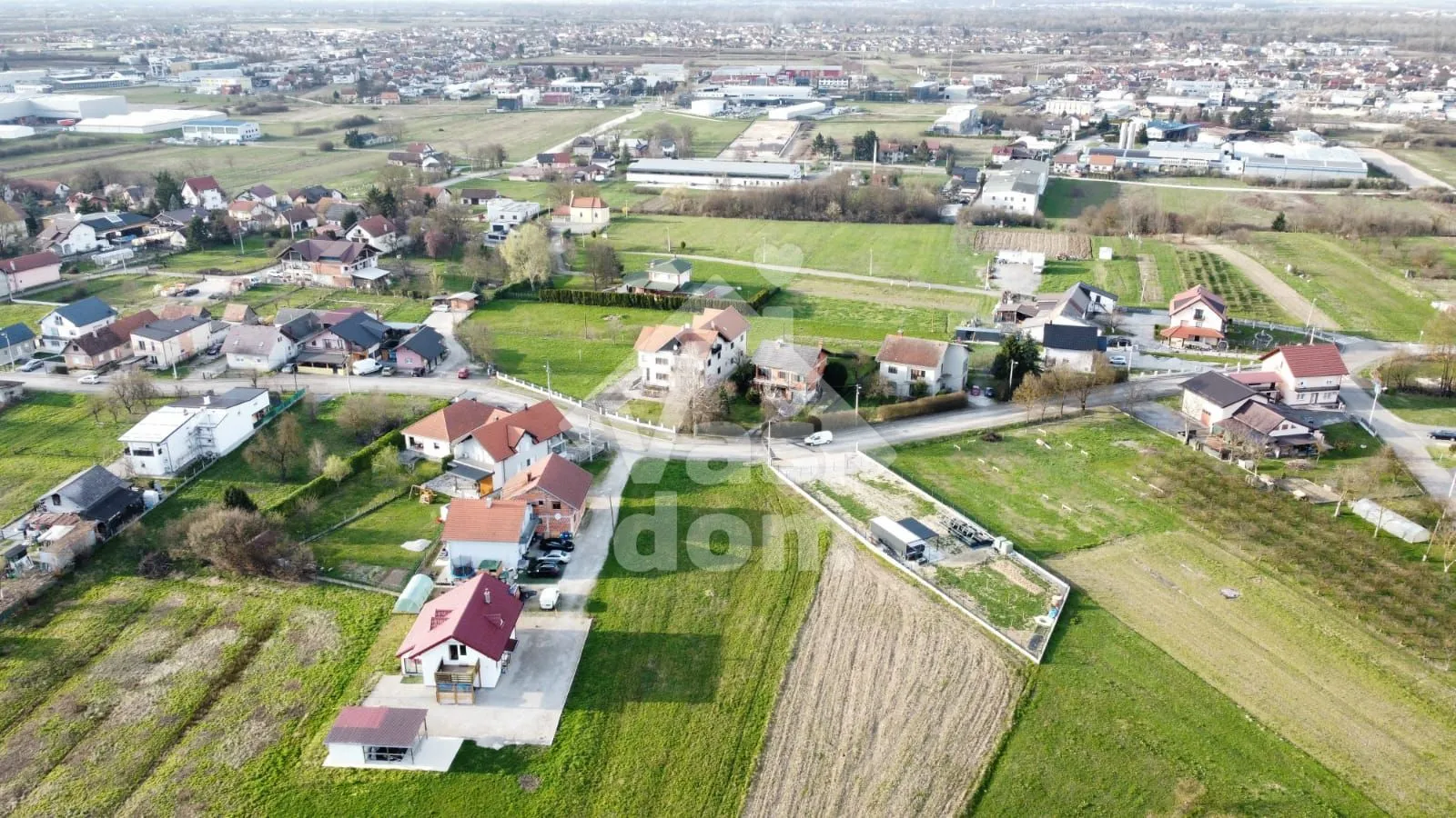 sveta nedelja, novaki 145 m2 s okućnicom od 220 m2 - slika 24