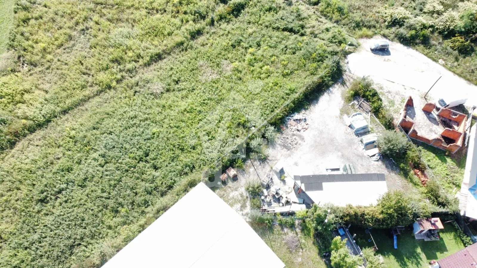zagreb, sesvete, poslovni prostor 50m2 na 877 m2 - slika 8