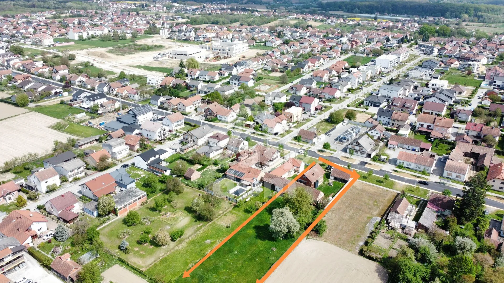 bjelovar, kuće, gospodarske zgrade i zemljište 2513 m2-prilika - slika 2