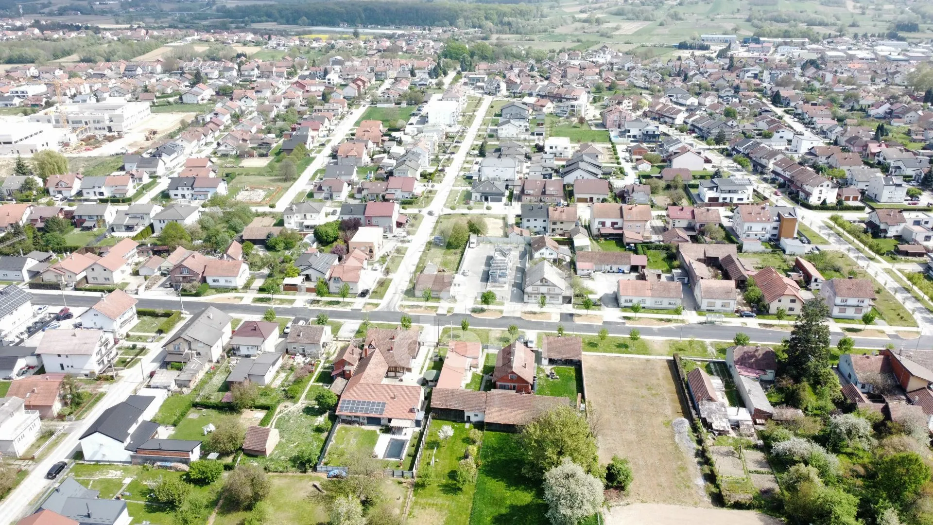 bjelovar, kuće, gospodarske zgrade i zemljište 2513 m2-prilika - slika 4