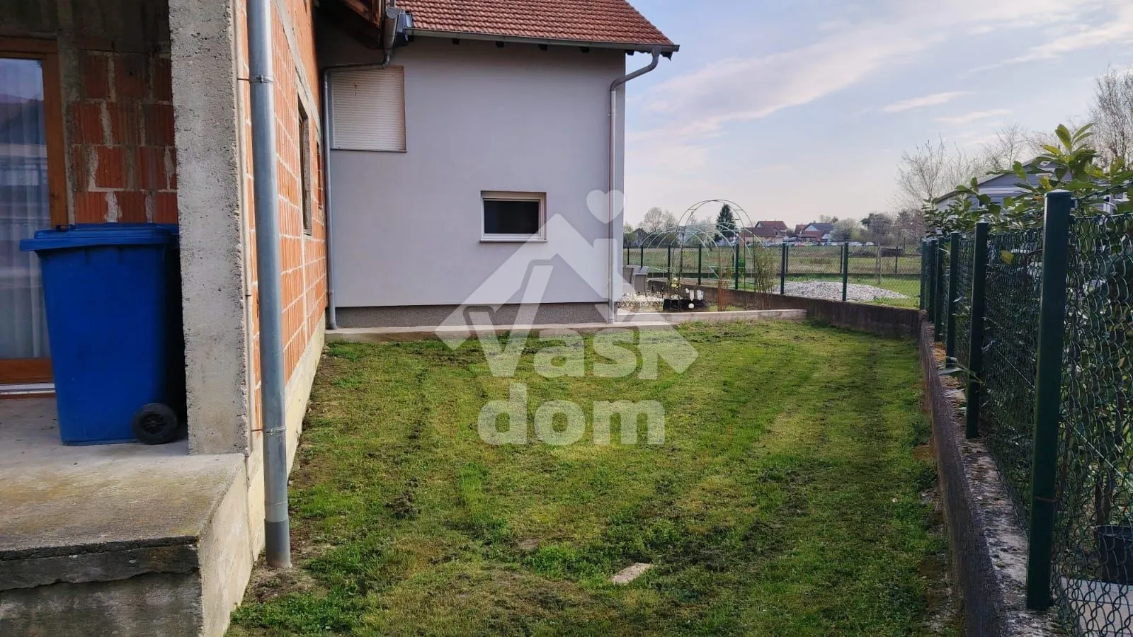 sveta nedelja, novaki 145 m2 s okućnicom od 220 m2 - slika 19