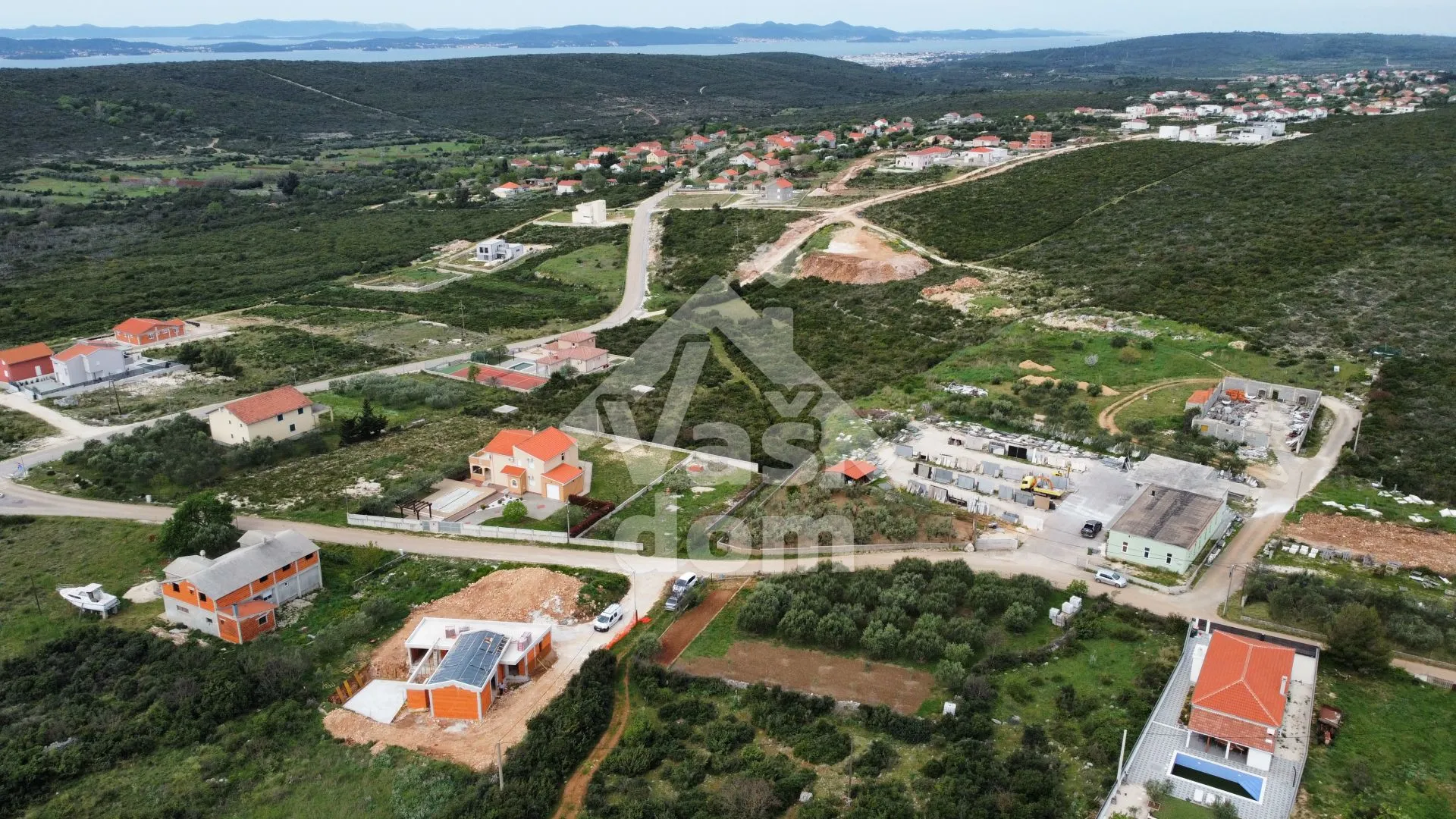 sukošan, debeljak, kuća 144 m2 s bazenom 50 m2 - slika 20