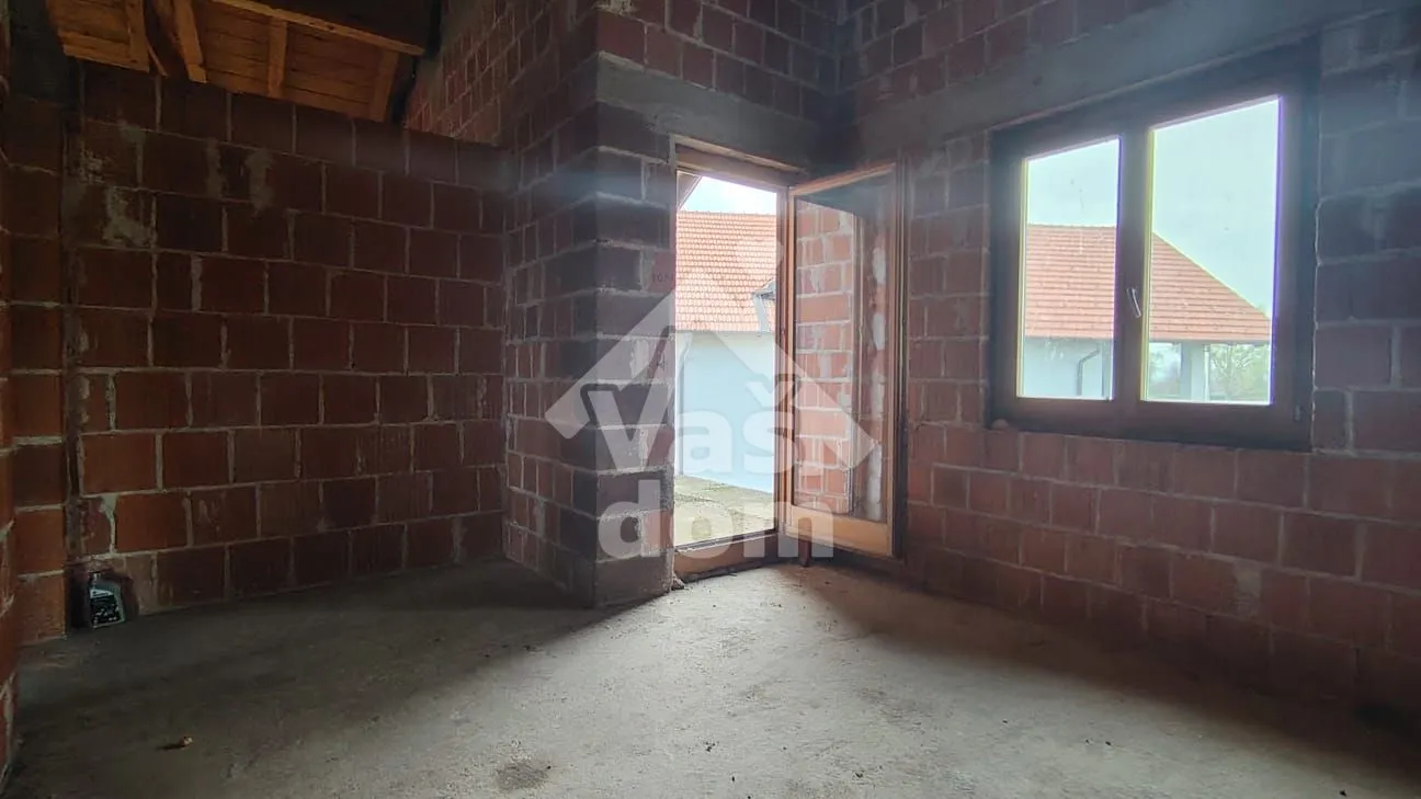 sveta nedelja, novaki 145 m2 s okućnicom od 220 m2 - slika 12