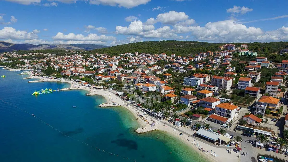 trogir, okrug gornji, kuća 450 m2 ,na osamljenoj lokaciji-investicija - slika 22
