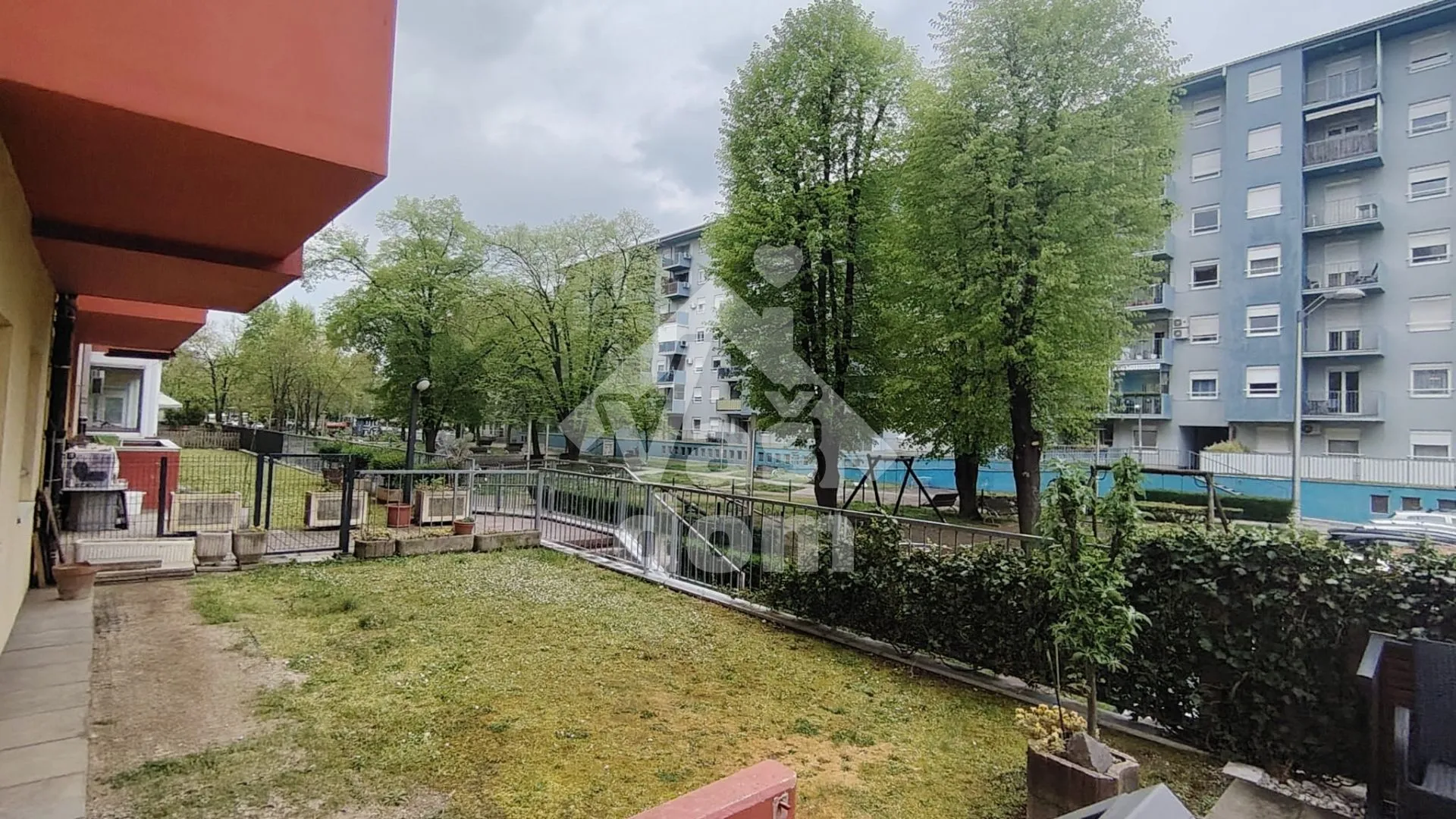 zagreb, špansko, stan 96 m2+ garaža i vrt na korištenje - slika 5