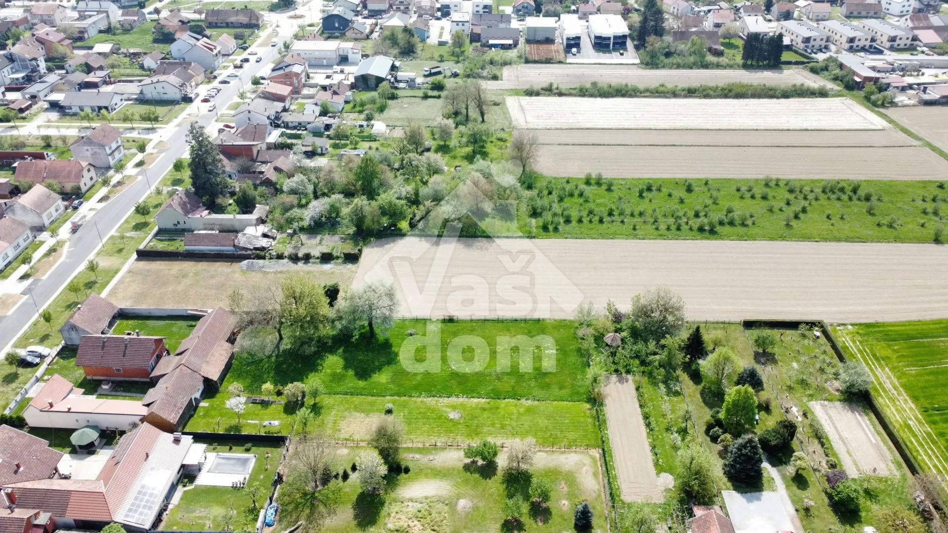 bjelovar, kuće, gospodarske zgrade i zemljište 2513 m2-prilika - slika 6