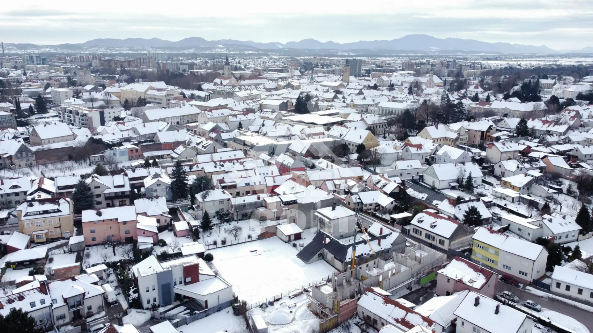 varaždin centar, stan penthouse 169,08 m2 2. kat novogradnja - slika 12