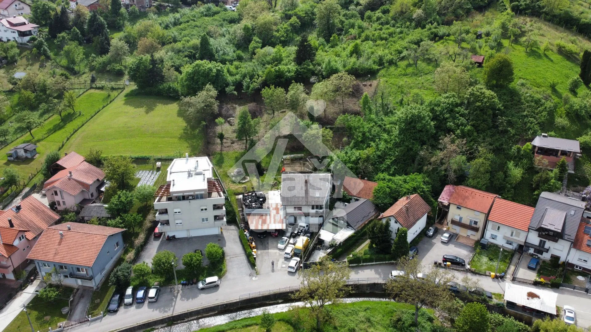 zagreb,donje vrapče, kuća 412 m2 s zemljištem od - slika 3