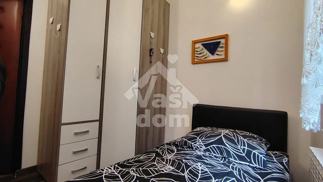 sveta nedelja, kuća s dva stana 200 m2 odlična lokacija - slika 8