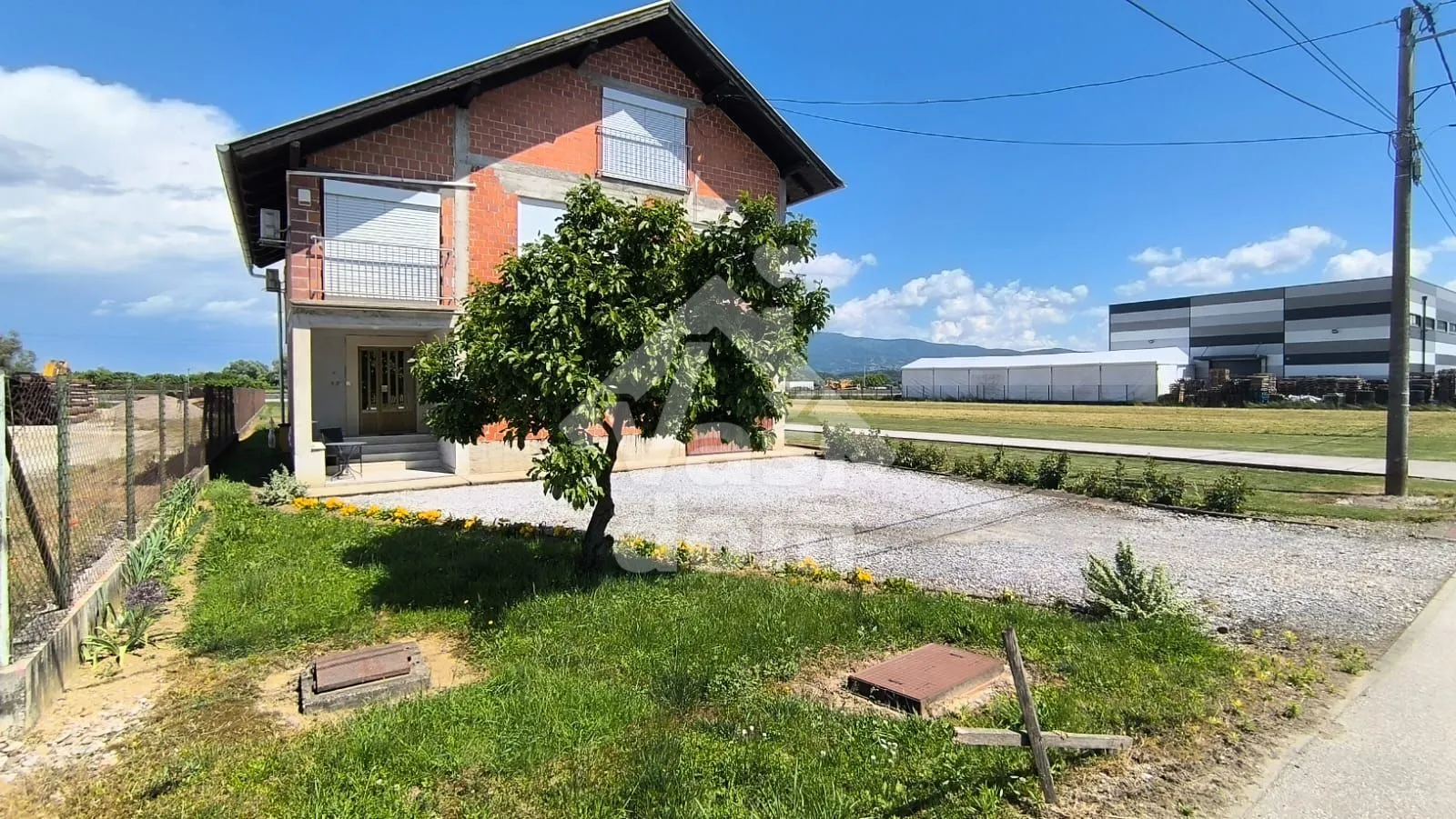zaprešić, kupljenovo, kuća 300 m2 - slika 3