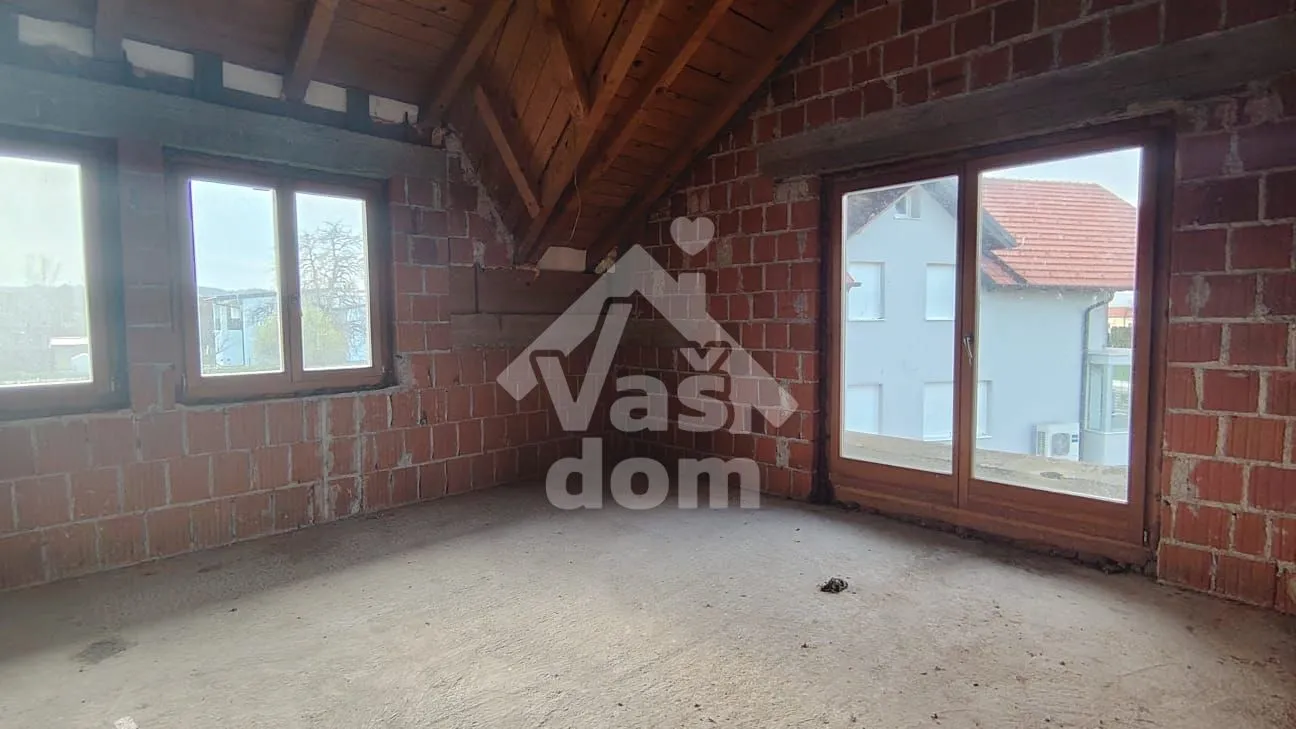 sveta nedelja, novaki 145 m2 s okućnicom od 220 m2 - slika 22