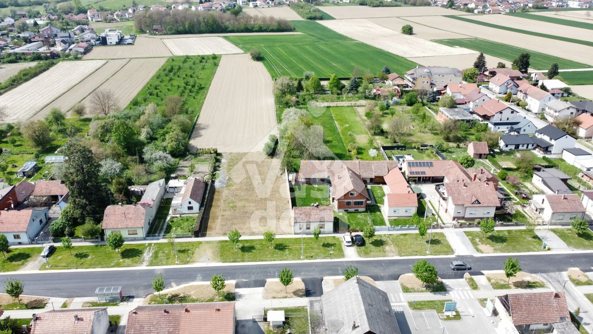 bjelovar, kuće, gospodarske zgrade i zemljište 2513 m2-prilika - slika 8