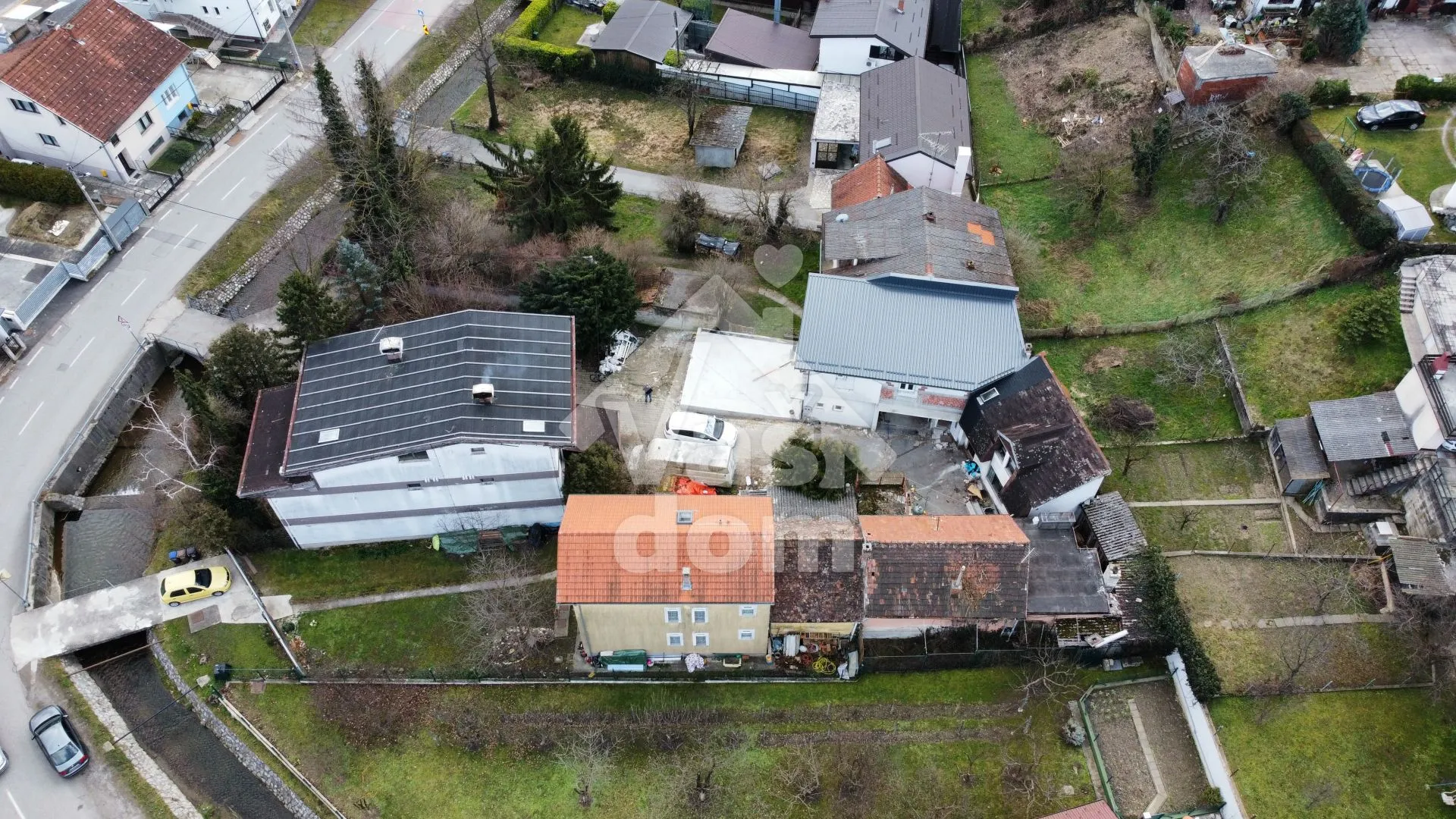zagreb, vrapče, četiri kuće na parceli 784 m2-investicija - slika 3