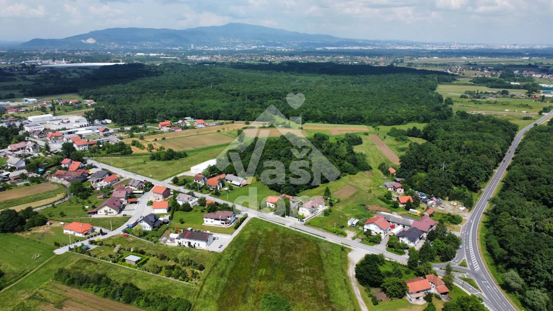 sveta nedelja, žitarka, kuća 350m2 za radnike ili investitore - slika 8