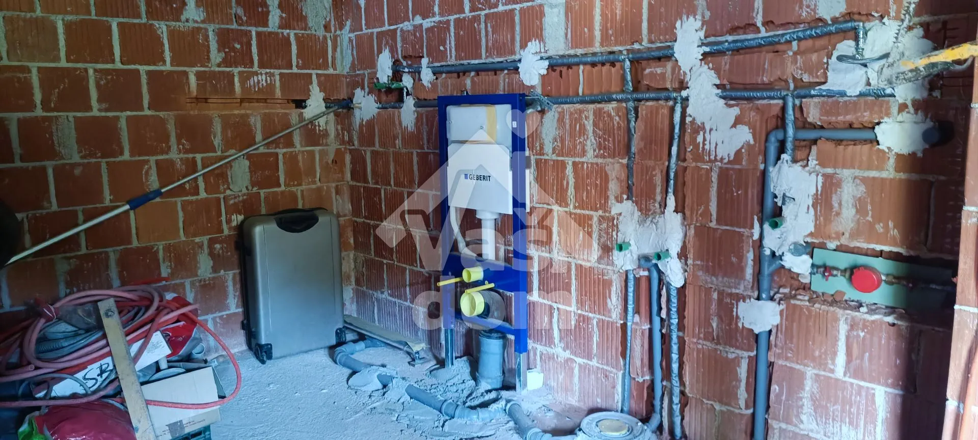 tuheljske toplice, kuća 200 m2+ zemljište 13000 m2- odlična lokacija - slika 20