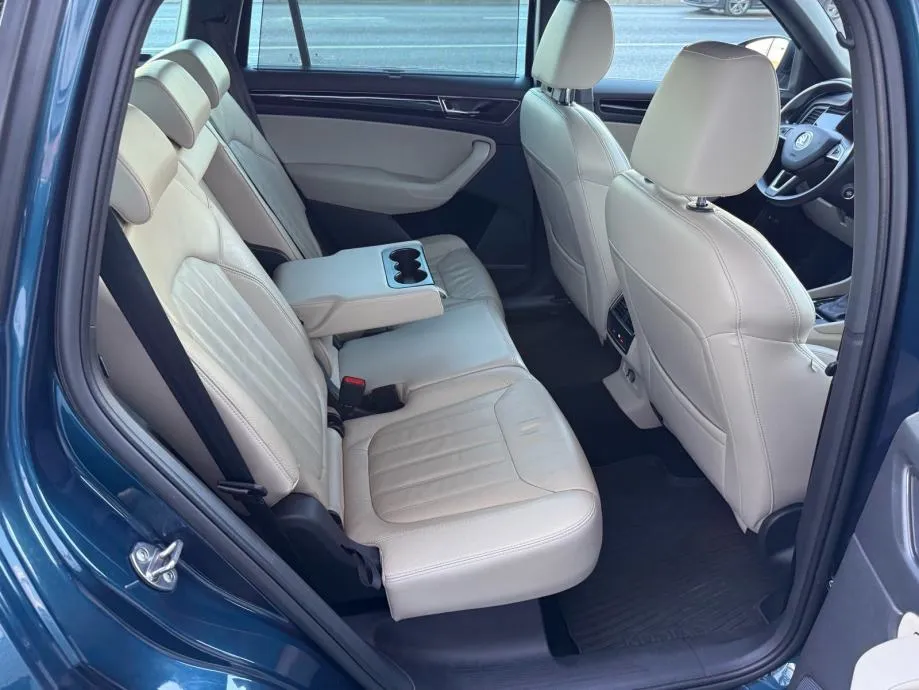 škoda kodiaq 2.0 tdi dsg 7 sjedala laurin&klement virtual°koža°leasing - slika 24
