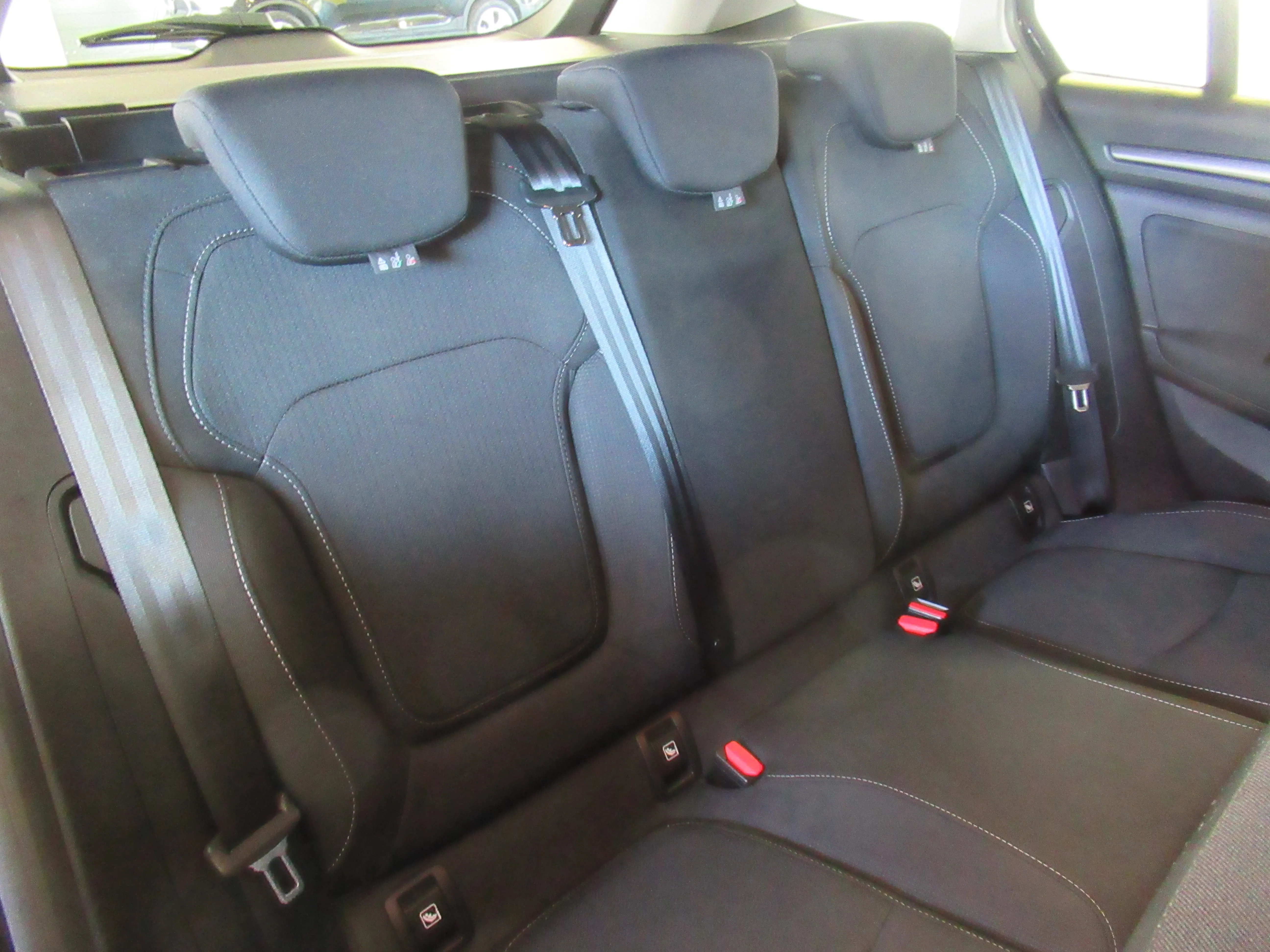 renault megane grandtour zen tce 140 edc - slika 9