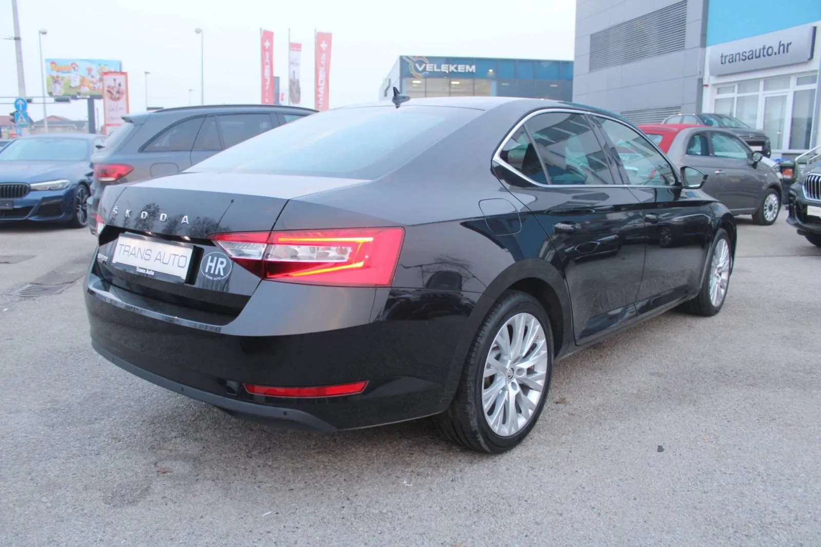 škoda superb 2.0 tdi dsg *led, navigacija, kamera* - slika 5