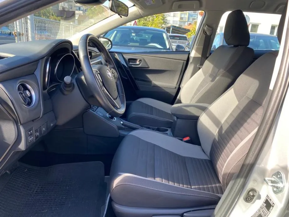 toyota auris touring 1,8 hybrid, navi, tempomat, 4x garancija!!! - slika 15