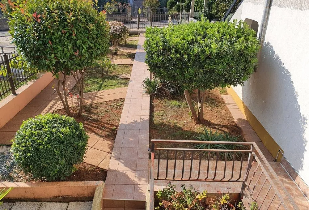 kuća: poreč, 150 m2, kuća u nizu, širi centar (prodaja) - slika 9