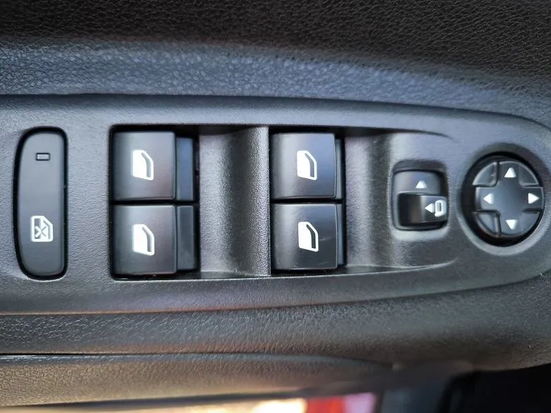 opel combo 1,2* 115ks*klima*tempomat*kuka za vuču* - slika 10