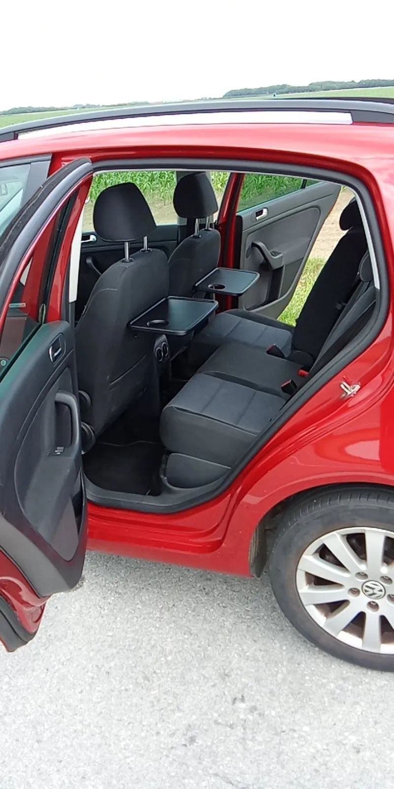 vw golf plus 1.6 tdi 77 kw, full, veliki servis, nove dizne, očuvan - slika 8