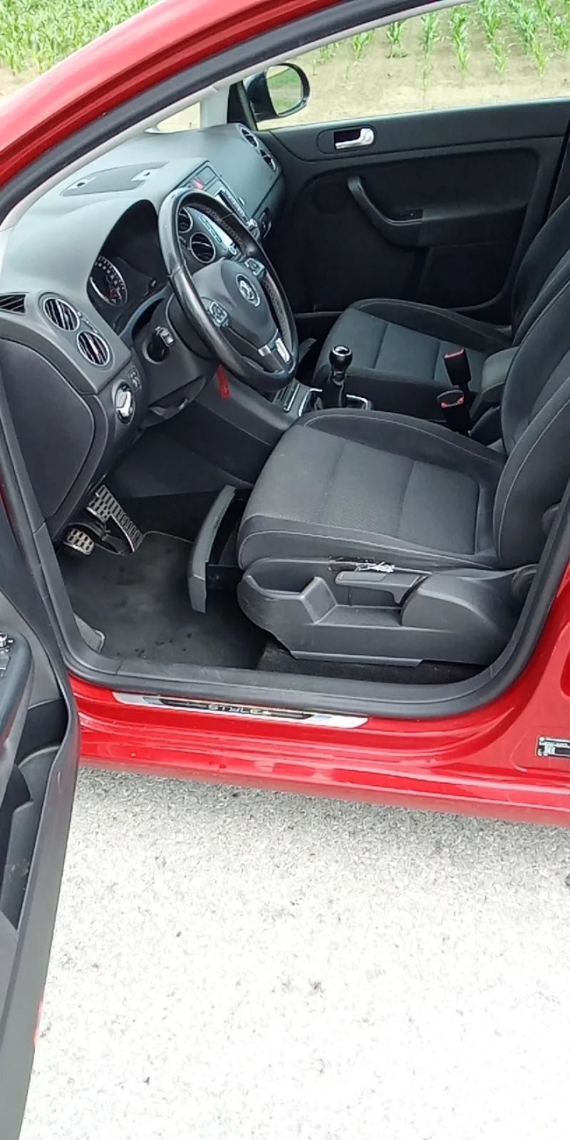 vw golf plus 1.6 tdi 77 kw, full, veliki servis, nove dizne, očuvan - slika 6