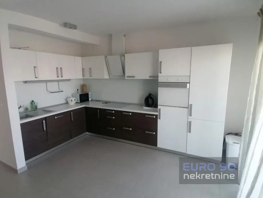 vir-lijepa samostojeća kuća, 50 m od mora ,odmah useljiva !! - slika 12