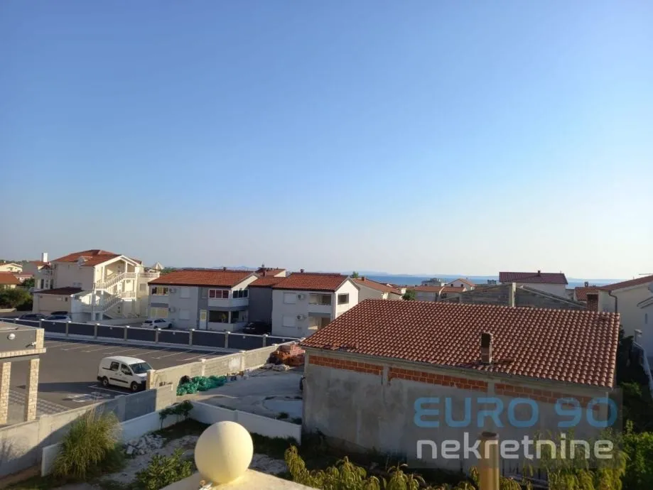 vir-samostojeća kuća sa 6 apartmana, garažom i velikom okućnicom - slika 9
