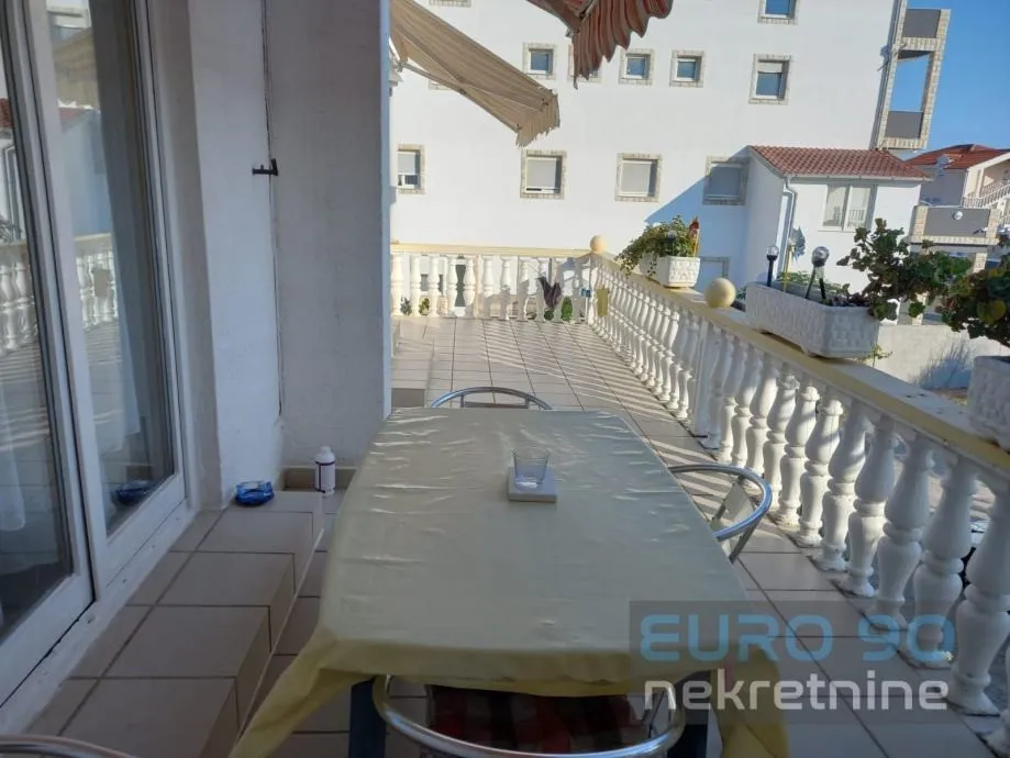vir-samostojeća kuća sa 6 apartmana, garažom i velikom okućnicom - slika 10