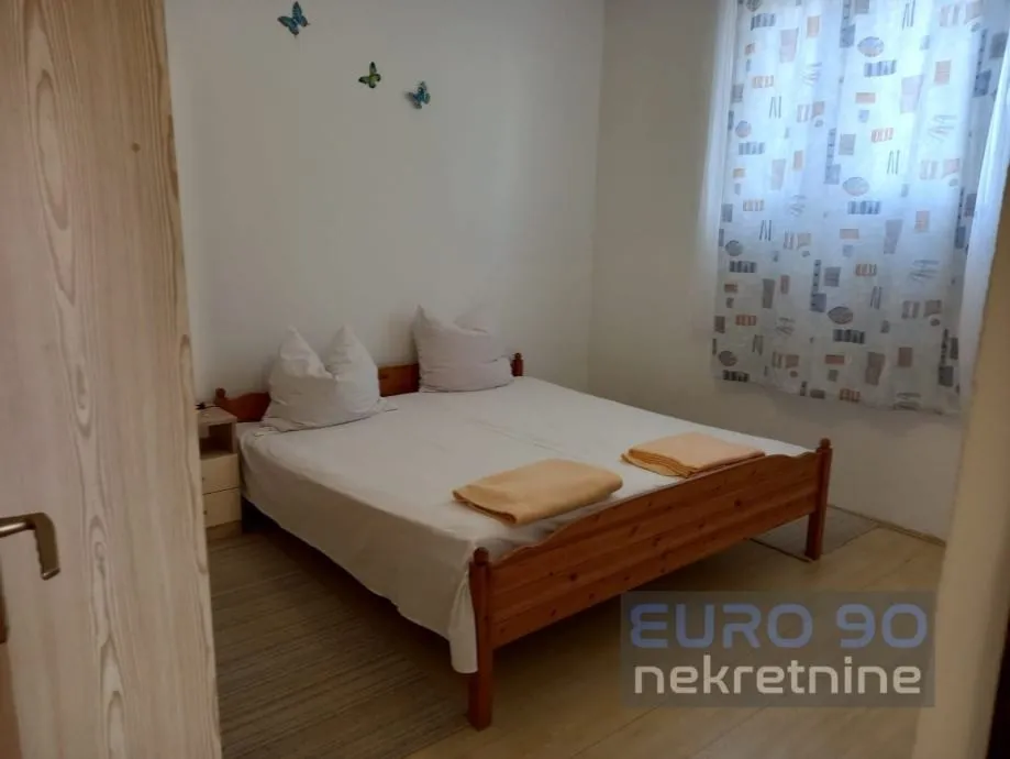 vir-samostojeća kuća sa 6 apartmana, garažom i velikom okućnicom - slika 14