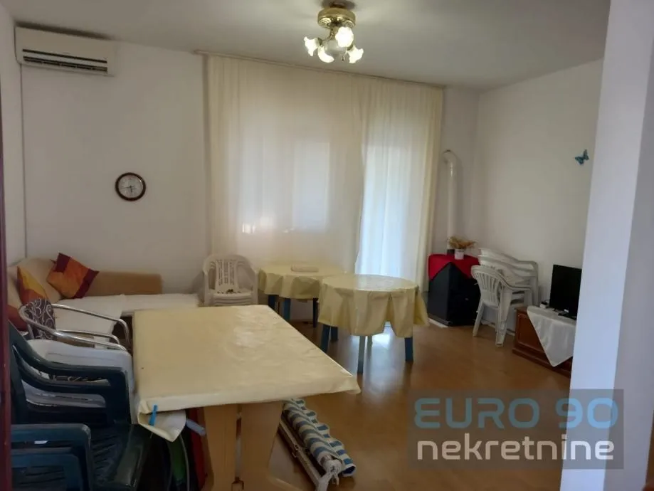 vir-samostojeća kuća sa 6 apartmana, garažom i velikom okućnicom - slika 18