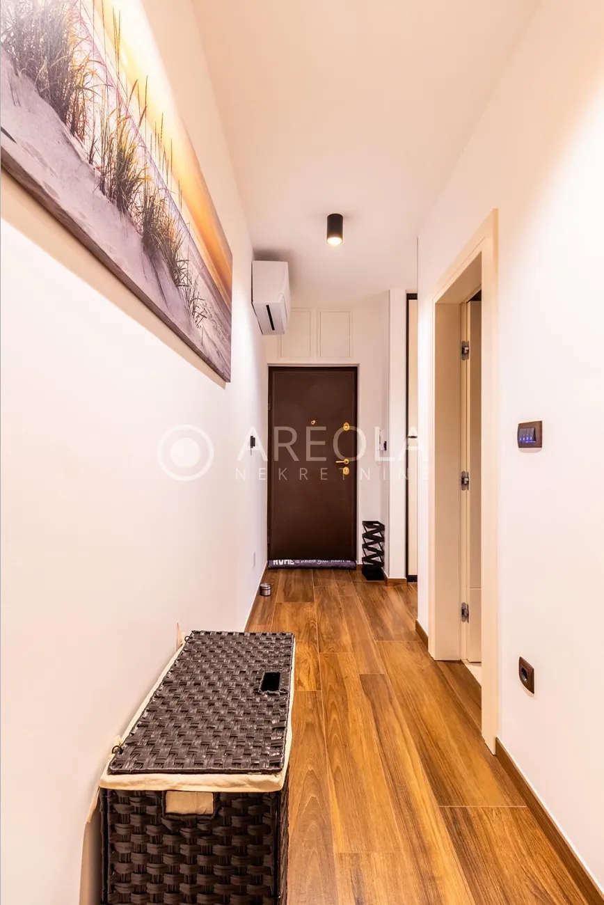 split, kman - novouređen dvosoban stan, 62 m² (najam do 15.05.2026.) - slika 9