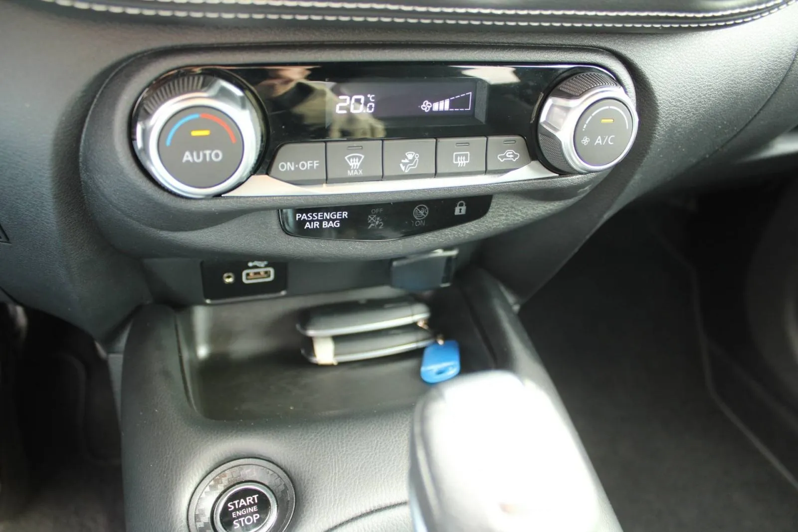 nissan juke 1.0 dig-t automatik n-connecta *kamera* - slika 11