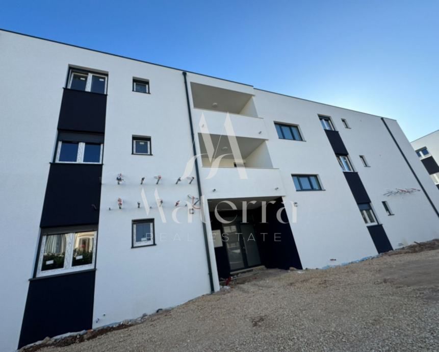 vodice, 3-soban stan - 99,63m2, 1. kat, novogradnja - slika 2
