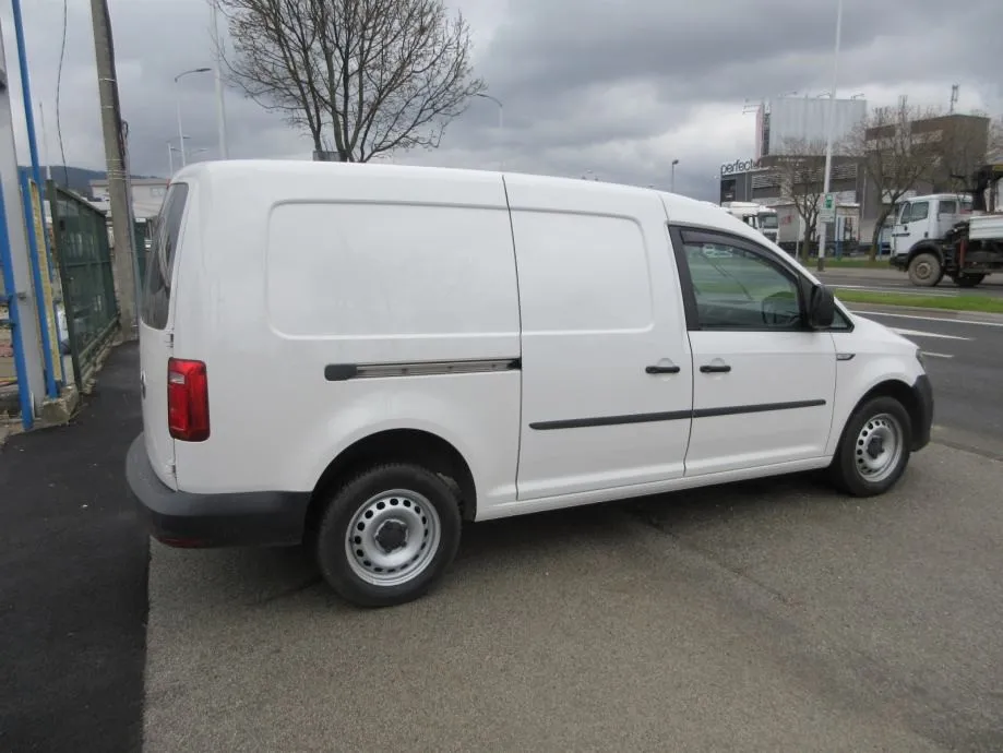 volkswagen caddy 1.6 tdi,102ks,maxi,ele.paket,tempo,odlično stanje,.., - slika 4