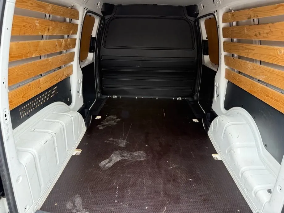 volkswagen caddy 2.0 maxi, 2016 god. - slika 13