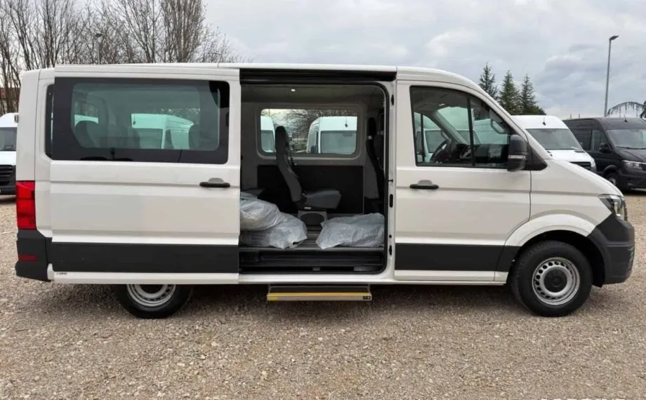 volkswagen crafter 2.0 35 tdi putnički 8 + 1 sjedišta - slika 5