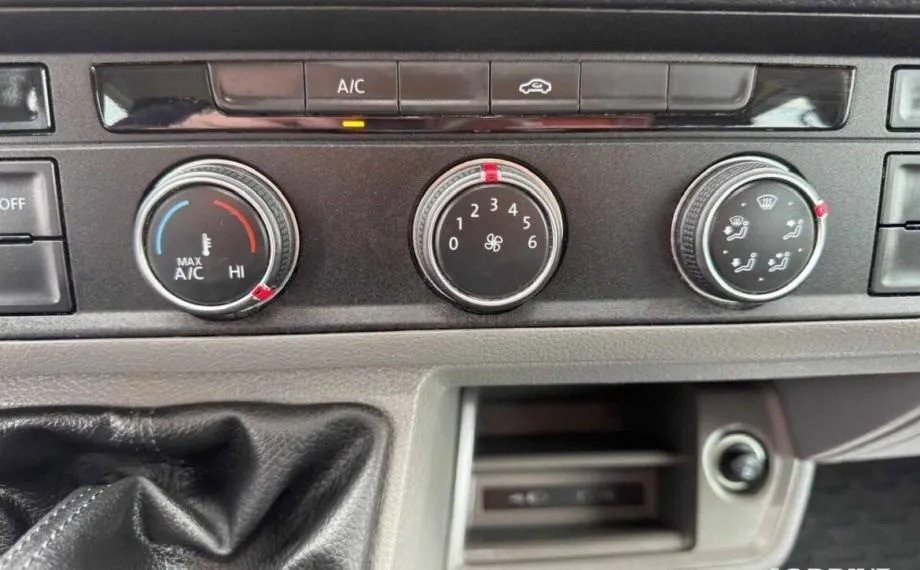 volkswagen crafter 2.0 35 tdi putnički 8 + 1 sjedišta - slika 20