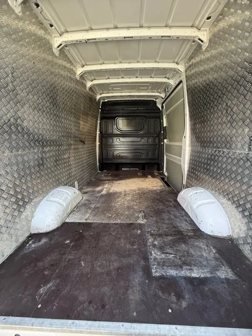 volkswagen crafter 2020. - slika 15