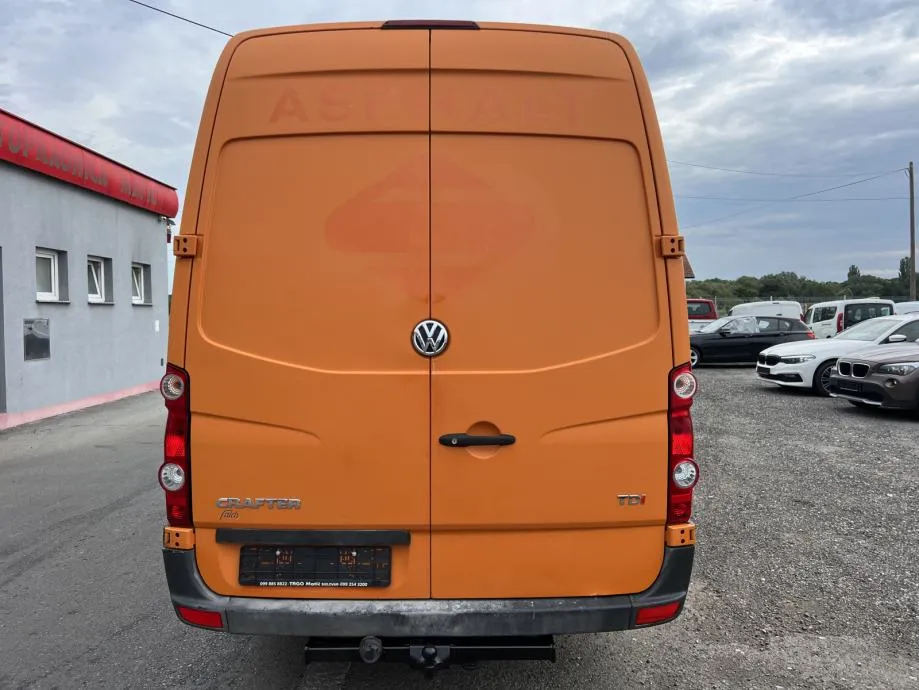 volkswagen crafter 6 sjedala + tovarni prostor, 2013 god. - slika 6